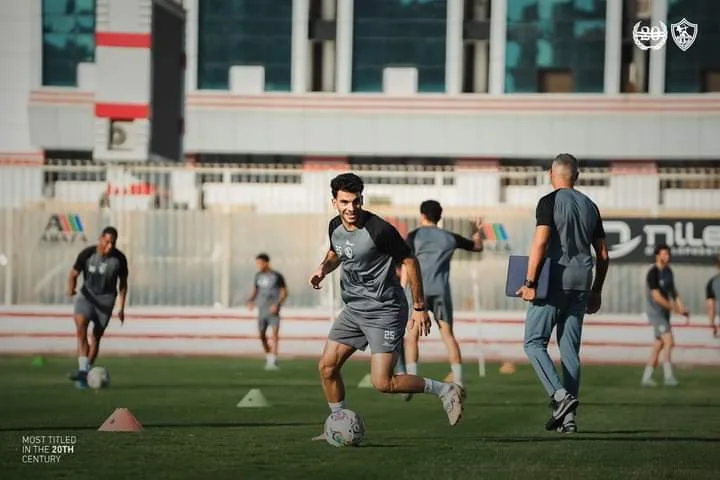 شاهد كواليس مران الزمالك الأخير قبل السفر الى المغرب لمواجهة نهضة بركان - صور