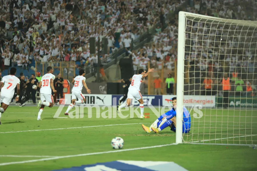 إعلامي يطالب حسين لبيب بتكريم نجم نهضة بركان !!