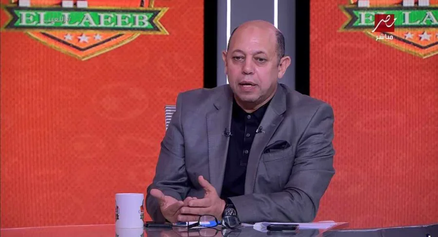 أحمد سليمان يكذب أحد الإعلاميين بشأن أخبار رحيل نجوم الزمالك - فيديو