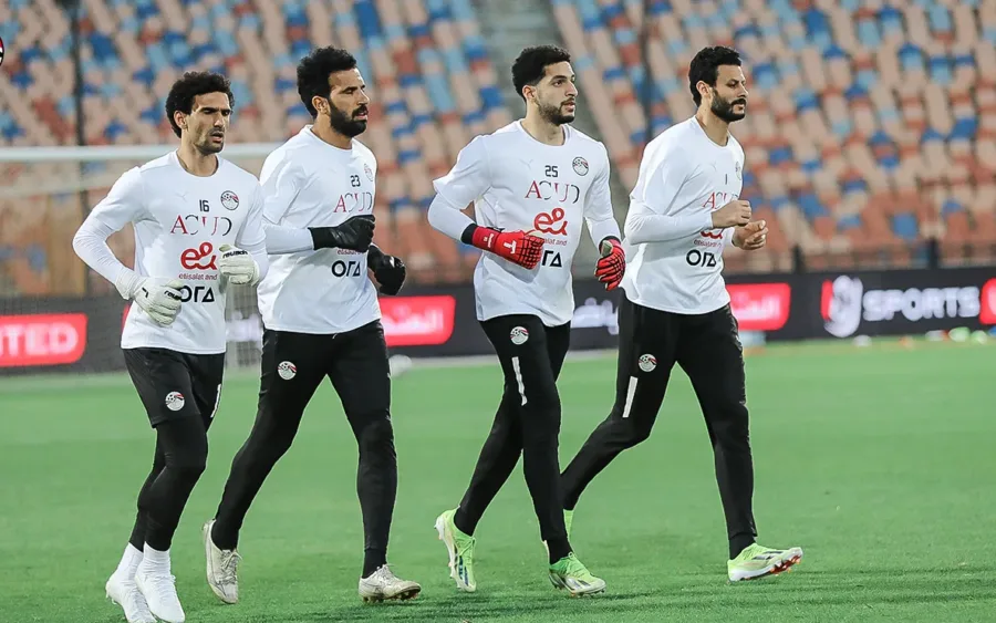 من يحرس منتخب مصر أمام بوركينا فاسو؟.. حسام حسن يرد