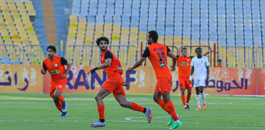 من منتصف الملعب.. هدف فوز فاركو على الاتحاد السكندري في الدوري - فيديو