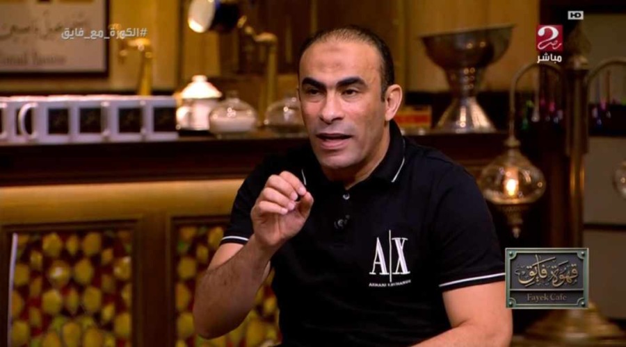 تفسير غريب من سيد عبد الحفيظ على سبب احتساب ركلة جزاء الأهلي أمام بيراميدز