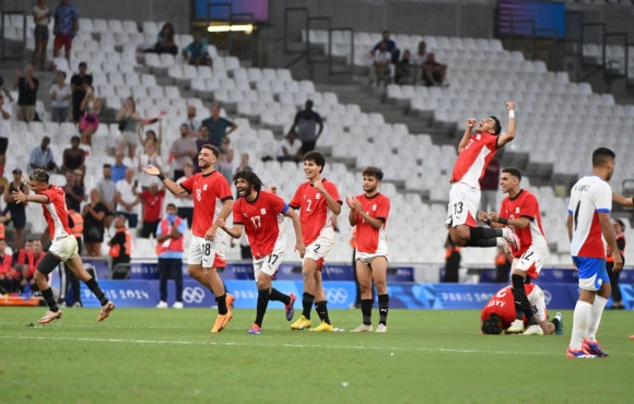 محمد صلاح يوجه نصائح هامة للمنتخب الأولمبي قبل مواجهة المغرب اليوم