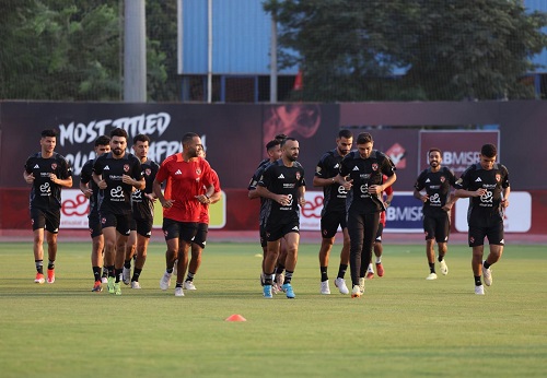 بدون راحة .. الأهلي يبدأ الاستعداد لمواجهة الزمالك في السوبر الإفريقي