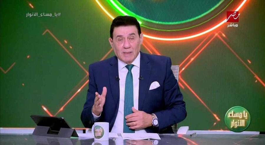 الأزمة ليست جديدة.. مدحت شلبي يكشف كواليس مثيرة بشأن خلاف أحمد حجازي مع حسام حسن- فيديو