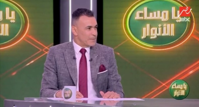 الحضري يفتح النار على حسام حسن بسبب حجازي.. "مقدرتش تعاقب إمام عاشور"!! - فيديو