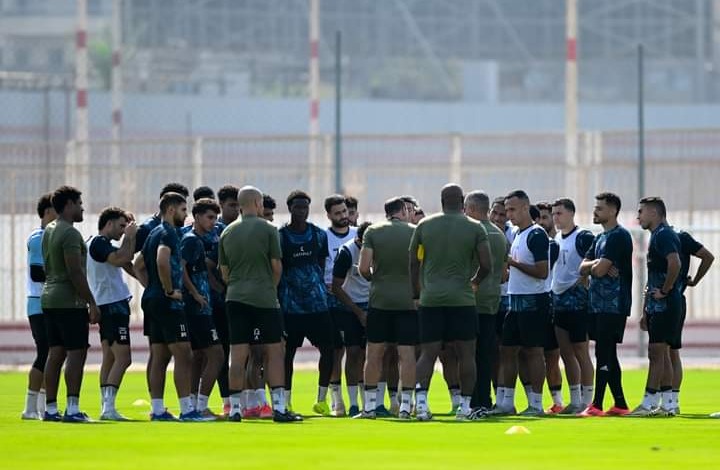 دش ساخن من جوميز للاعبي الزمالك قبل إنطلاق بطولة الدوري.. إعرف السبب- فيديو