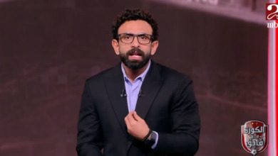 "داخلين محمصة لب" .. فايق ينفعل على المسؤولين بسبب حكام مباراة الزمالك والبنك الأهلي - فيديو