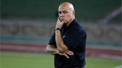 إعلامي يكشف عن راتب جروس مع الزمالك.. ومبلغ ضخم مطلوب من الإدارة للاعبين