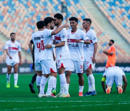 شوبير يُفجر مفاجأة بشأن صفقات الزمالك الجديدة.. ويُصرح: هذا النجم يلعب بـ "مزاجه"! فيديو