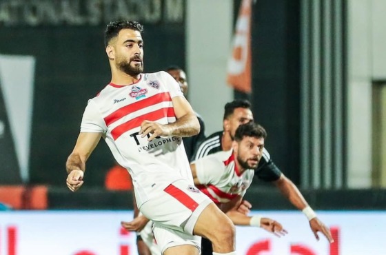 دعم جماعي من لاعبي الزمالك للمثلوثي بعد إصابته الخطيرة - صور