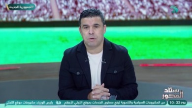 بعد أبناء توقيعه لنادي آخر.. خالد الغندور يوضح تفاصيل مكالمة الخطيب مع لاعب الأهلي