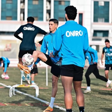 بحضور حازم إمام وميدو.. 10 صور ترصد كواليس مران الزمالك قبل مواجهة بتروجيت