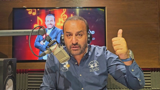 شبانة يُحرج هاني سعيد.. ويعلق ساخرًا على احتفال بيراميدز بالدوري: "التورتة اتكلت.. اعملوا صفحة مغلقة افرحوا فيها!" فيديو 1 شبانة يُحرج هاني سعيد.. ويعلق ساخرًا على احتفال بيراميدز بالدوري: "التورتة اتكلت.. اعملوا صفحة مغلقة افرحوا فيها!" فيديو