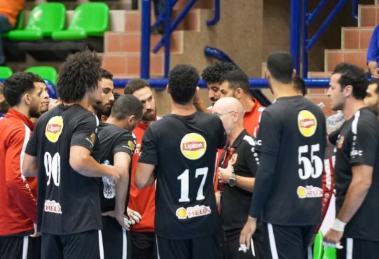 الأهلي في ورطة مونديال اليد بعد مشاركة الزمالك.. مصدر ينفي وآخر يهدد! 1 الأهلي في ورطة مونديال اليد بعد مشاركة الزمالك.. مصدر ينفي وآخر يهدد!