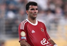 زيزو يثير الجدل بتصرف مستفز تجاه مشجع أهلاوي بعد الفشل المونديالي!! فيديو