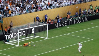 ياسين بونو يكتب التاريخ.. الهلال يفرض التعادل على ريال مدريد!