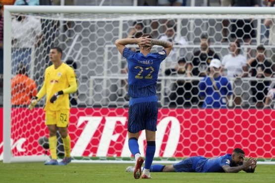 فرص الهلال في التأهل معقدة.. 5 سيناريوهات تحدد مصيره في كأس العالم للأندية! 1 فرص الهلال في التأهل معقدة.. 5 سيناريوهات تحدد مصيره في كأس العالم للأندية!