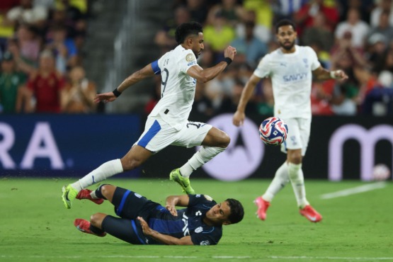 الهلال يواصل التألق ويصعد لمواجهة مانشستر سيتي في أمريكا 1 الهلال يواصل التألق ويصعد لمواجهة مانشستر سيتي في أمريكا