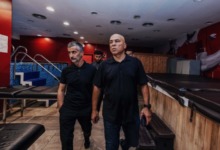 الخطيب يستدعي ريبيرو ومحمد يوسف بعد فضيحة المونديال.. وقرارات حاسمة! فيديو
