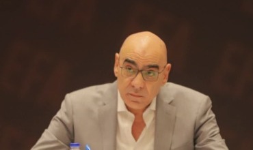 هشام نصر: الزمالك يطالب بتقليل الأجانب ويؤكد صعوبة استمرار إلغاء الهبوط