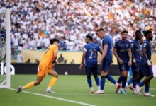 تعليق ناري من عمرو اديب على مباراة ريال مدريد والهلال .. شرف الكرة العربيه بجد