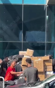 الأهلي يوضح حقيقة "هدايا اللاعبين" القادمة من أمريكا 1 الأهلي يوضح حقيقة "هدايا اللاعبين" القادمة من أمريكا
