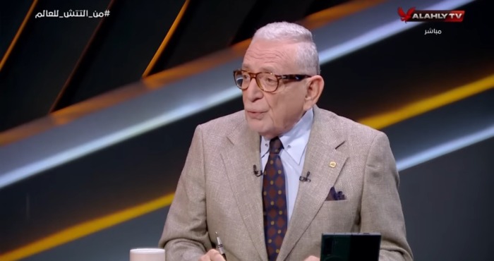 القيعي يفتح النار: مهيب عبد الهادي يحاول ضرب استقرار الأهلي وقلبك اسود - فيديو 1 القيعي يفتح النار: مهيب عبد الهادي يحاول ضرب استقرار الأهلي وقلبك اسود - فيديو