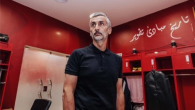 "انفجار مبكر في الأهلي".. ريبيرو يصطدم بمحمد يوسف ويمنعه من الاقتراب من اللاعبين!