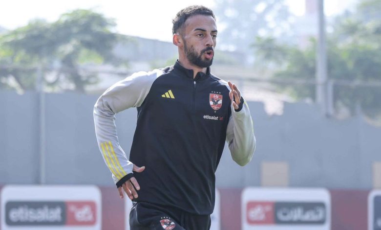 "رفض وطلب وترحيب".. آخرمستجدات أزمة أحمد عبد القادر مع الأهلي! 1 "رفض وطلب وترحيب".. آخرمستجدات أزمة أحمد عبد القادر مع الأهلي!