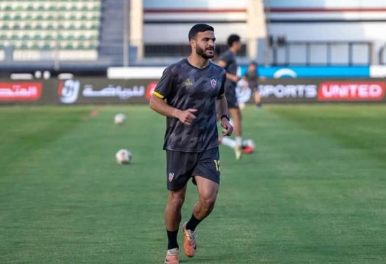 الصفقة "المعلقة".. هل ينجح الزمالك في فك أسر حامد حمدان من بتروجيت؟ 1 الصفقة "المعلقة".. هل ينجح الزمالك في فك أسر حامد حمدان من بتروجيت؟
