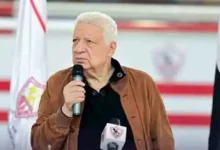 مرتضى منصور يفتح النار على مدحت شلبي: "مذيع متصابي فضحنا.. وملعون أبو الدولارات!" صورة