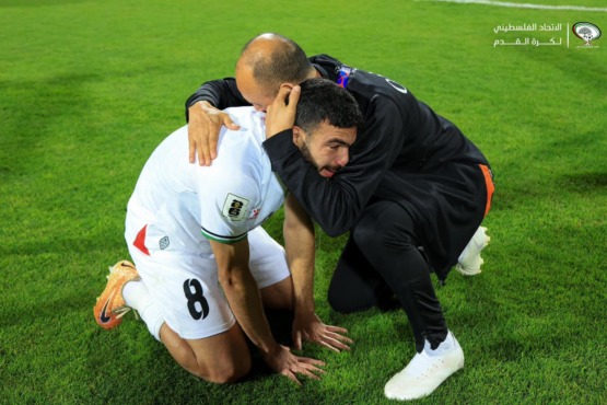 مذيع قناة نادي الزمالك يفتح النار بسبب أزمة حامد حمدان وفضيحة بيان بتروجيت 1 مذيع قناة نادي الزمالك يفتح النار بسبب أزمة حامد حمدان وفضيحة بيان بتروجيت