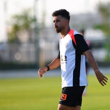 في حضور جون إدوارد.. 12 صورة ترصد تطورات بالجملة في مران الزمالك.. وعودة عواد الأبرز