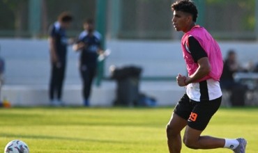 مفاجأة وكواليس جلسة جوان إدوارد مع محمد السيد من أجل التجديد لـ الزمالك! فيديو