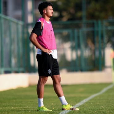 في حضور جون إدوارد.. 12 صورة ترصد تطورات بالجملة في مران الزمالك.. وعودة عواد الأبرز