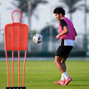 في حضور جون إدوارد.. 12 صورة ترصد تطورات بالجملة في مران الزمالك.. وعودة عواد الأبرز