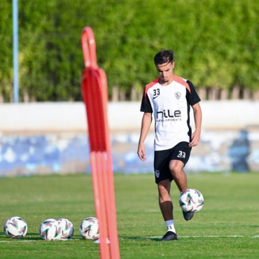 معالي رفض أوروبا من أجل الزمالك.. رئيس طنجة يكشف الكواليس 1 معالي رفض أوروبا من أجل الزمالك.. رئيس طنجة يكشف الكواليس