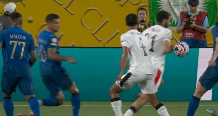إبراهيم فايق يكشف رأي صادم من خبير VAR بشأن هدف مانشستر سيتي في الهلال! 1 إبراهيم فايق يكشف رأي صادم من خبير VAR بشأن هدف مانشستر سيتي في الهلال!