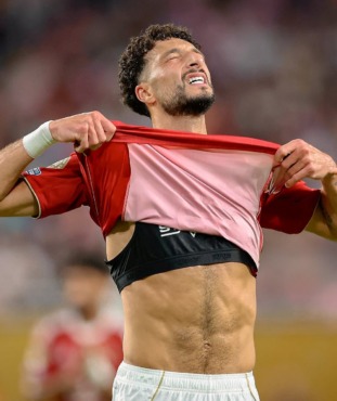 بعد هجوم جماهير الأهلي عليه .. وسام ابو علي يتخذ إجراء ناري عبر حسابه الشخصي - صورة 1 بعد هجوم جماهير الأهلي عليه .. وسام ابو علي يتخذ إجراء ناري عبر حسابه الشخصي - صورة