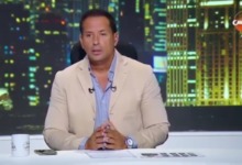 أحمد سالم يفتح النار على احمد شوبير على الهواء ويلقنه درس تاريخي بسبب قناة الأهلي - فيديو