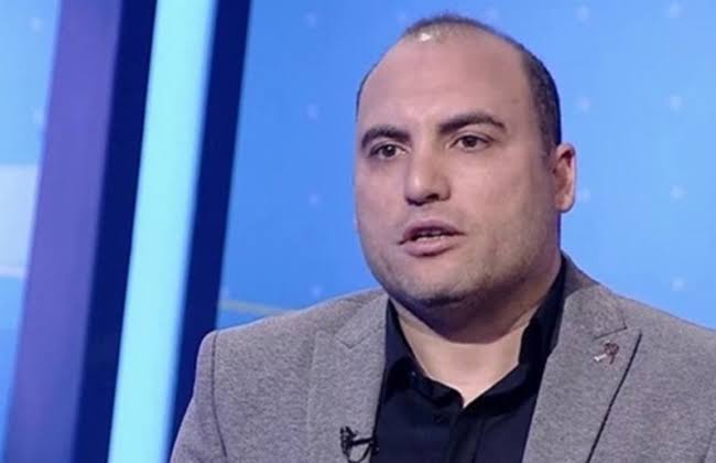 دونجا يُشيد بجون إدوارد.. ويكشف عدد صفقات الزمالك: "العمود الفقري" للمشروع الجديد 1 دونجا يُشيد بجون إدوارد.. ويكشف عدد صفقات الزمالك: "العمود الفقري" للمشروع الجديد