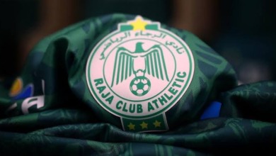 الرجاء يوجه ضربة للزمالك ويعلن صفقة جديدة
