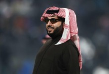 تركي آل الشيخ يُشعل النيران عند البعض: الهلال طموحه البطولة.. وغيرنا طموحه التمثيل المشرف! صورة
