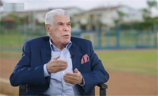 الزمالك يساند أسطورته حسن شحاتة بعد أزمة صحية مفاجئة - صورة 1 الزمالك يساند أسطورته حسن شحاتة بعد أزمة صحية مفاجئة - صورة