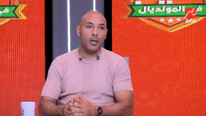 كواليس مشتعلة بسبب تدخل الخطيب لإفساد خطة الزمالك لضم حامد حمدان.. وتعليق ناري من ايمن عبد العزيز - فيديو 1 كواليس مشتعلة بسبب تدخل الخطيب لإفساد خطة الزمالك لضم حامد حمدان.. وتعليق ناري من ايمن عبد العزيز - فيديو