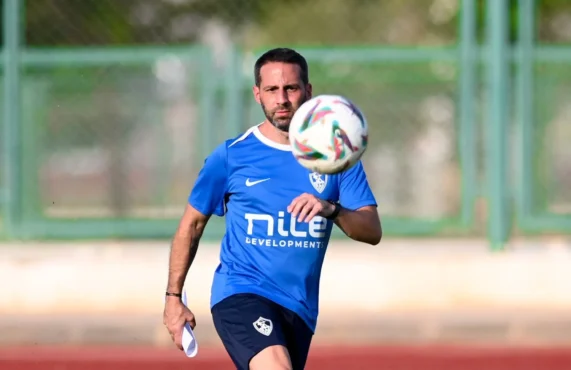 قرار غامض من فيريرا يشعل صراع ثلاثي الزمالك قبل مواجهة مودرن سبورت!
