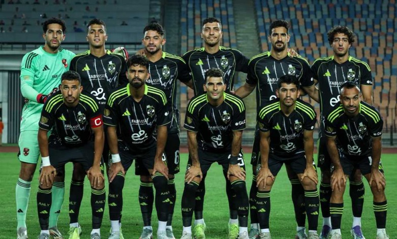 قائمة الأهلي لمواجهة فاركو في الدوري.. موقف حسين الشحات