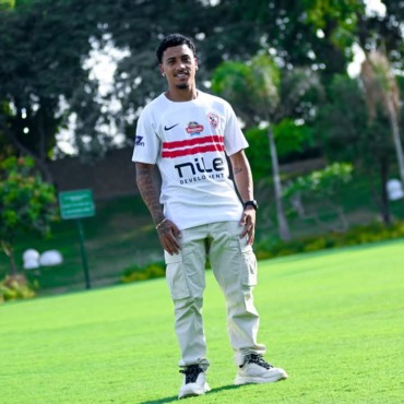 هكذا أعلن الزمالك عن وصول خوان ألفينا بيزيرا للقاهرة - صورة