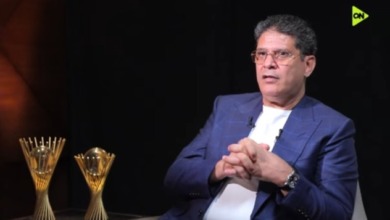 أيمن الرمادي يوجه نصيحة ورسالة مفاجئة على الهواء لجون إدوارد في الزمالك